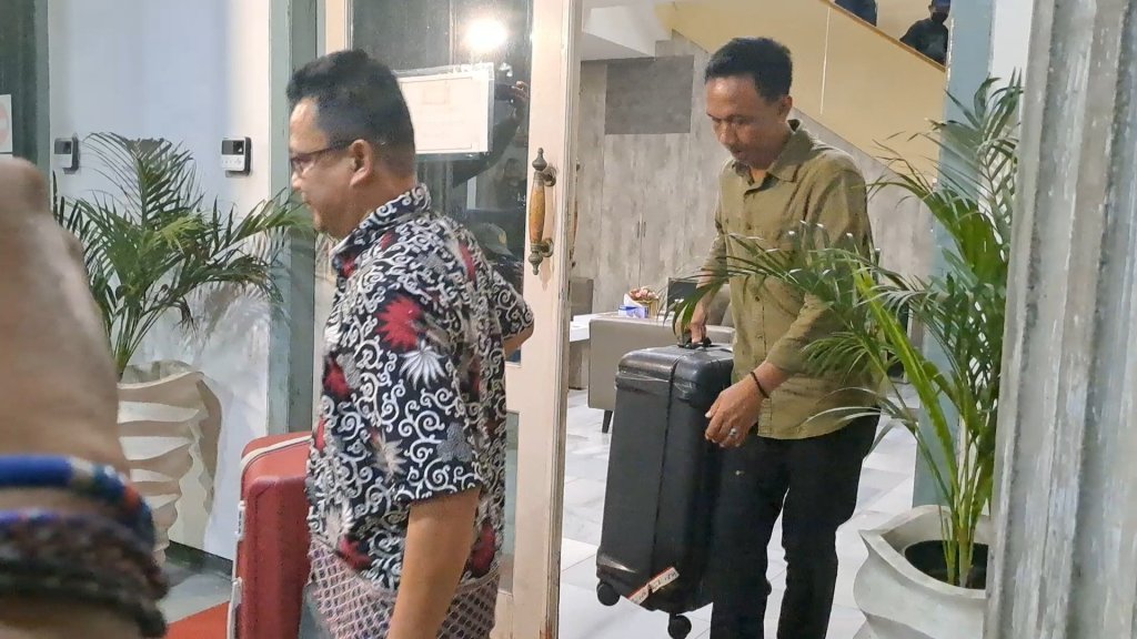 KPK Bergerak ke Semarang, Geledah Kantor Wali Kota, Mbak Ita&nbsp;Tersangka?