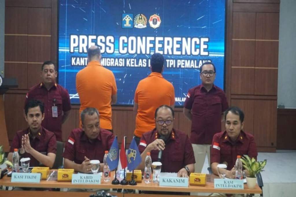 Berbuat Jahat di Pemalang, 2 WNA Asal Iran Dideportasi Imigrasi